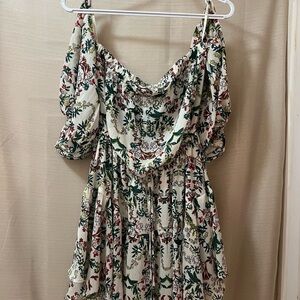 🔴 Essue Multicolor Floral Mini Dress Size Small Off the Shoulder
